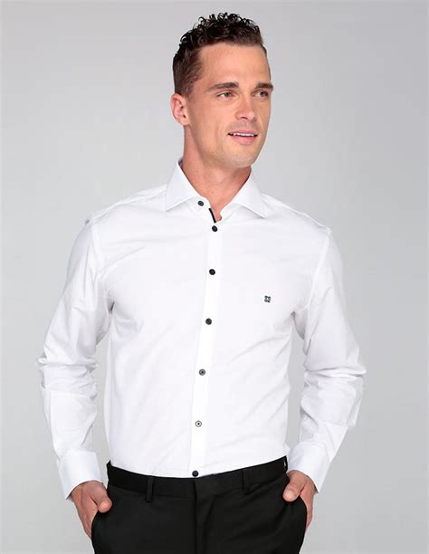 camisa givenchy liverpool|camisas de givenchy.